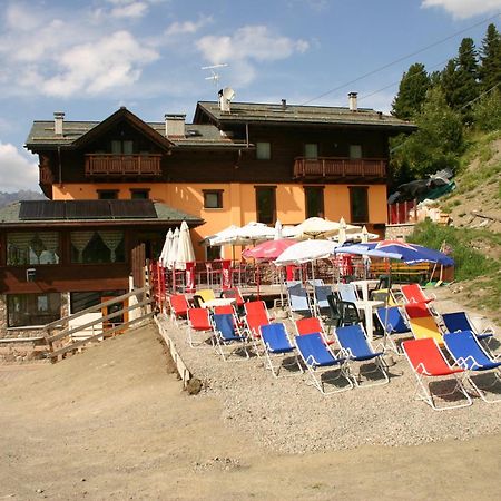 Villa Chalet Dei Rododendri à Valdisotto Extérieur photo