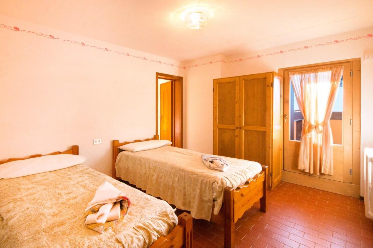 Villa Chalet Dei Rododendri à Valdisotto Extérieur photo